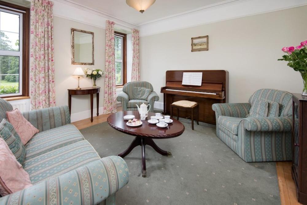 Westerkirk Mains Villa Bentpath Esterno foto