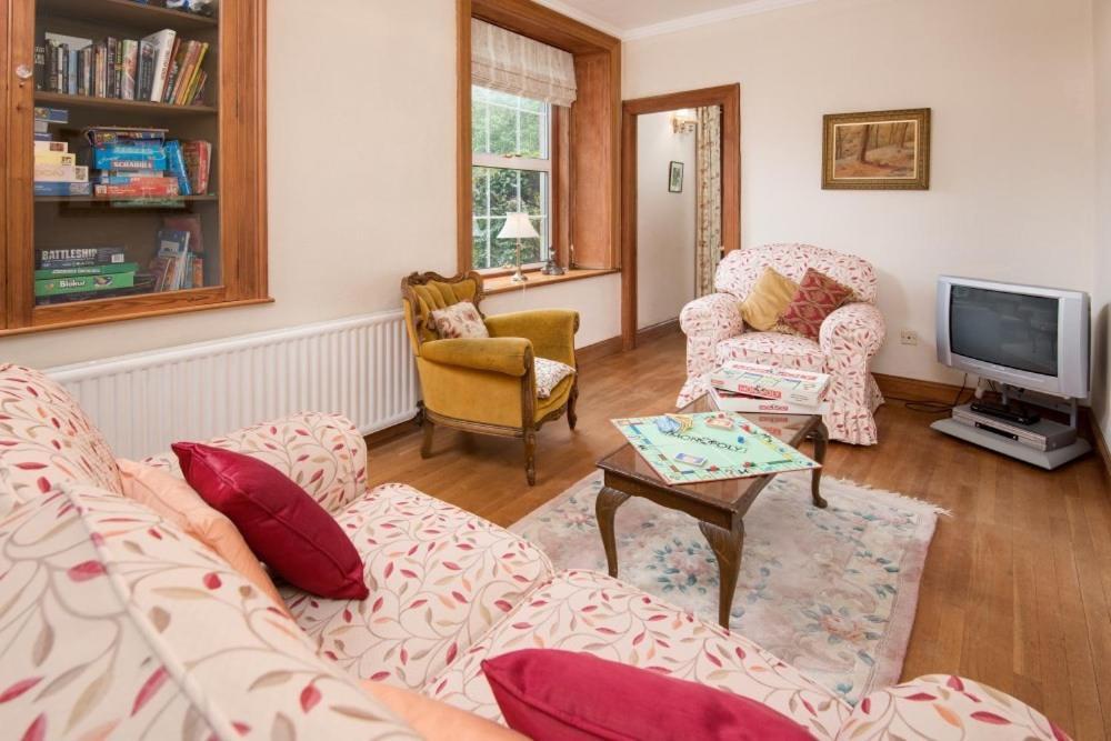 Westerkirk Mains Villa Bentpath Esterno foto
